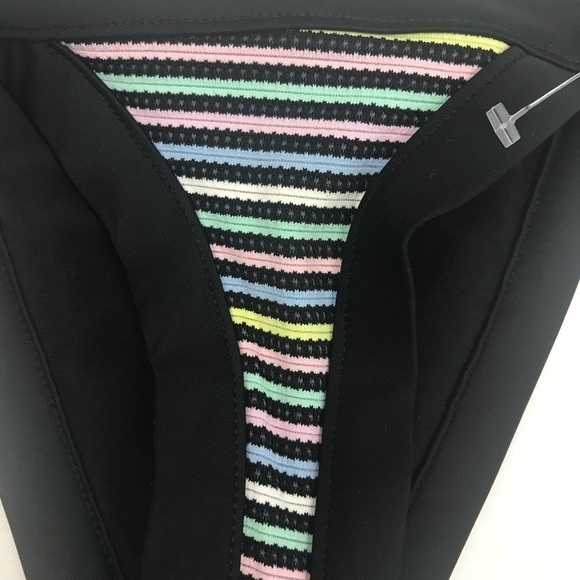Wildfox Striped Reversible Black Bikini Bottom XS - Picture 2 of 4